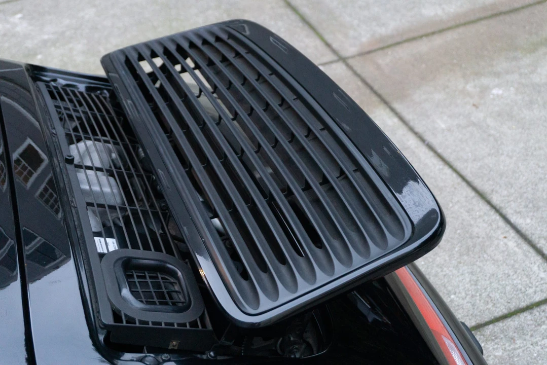1996 Porsche 993 Carrera 4S - Image 30 of 31