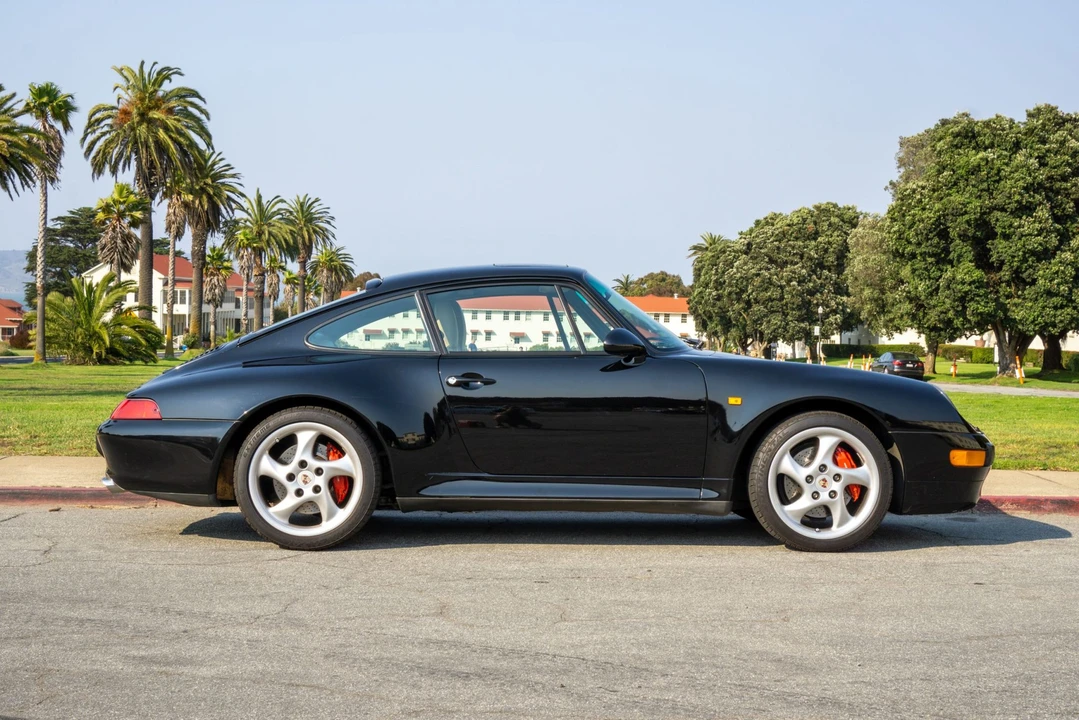 1996 Porsche 993 Carrera 4S - Image 7 of 31