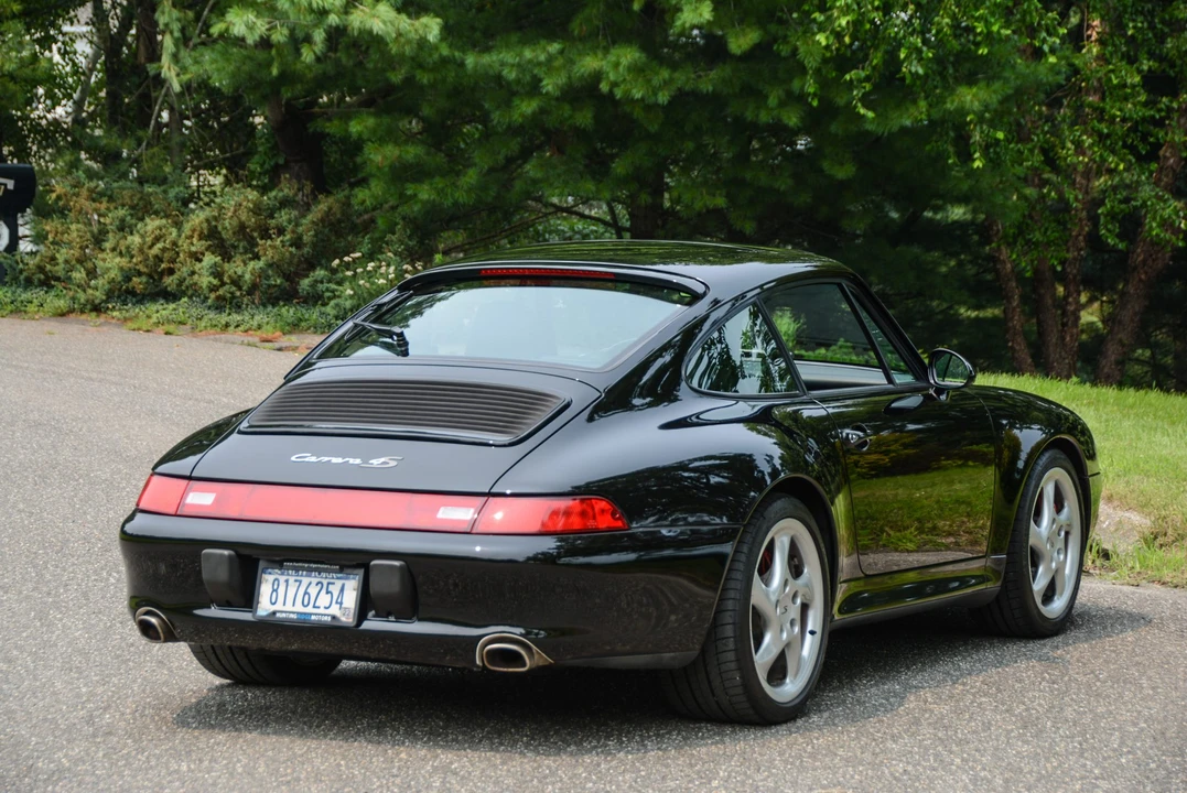1996 Porsche 993 Carrera 4S - Image 28 of 31