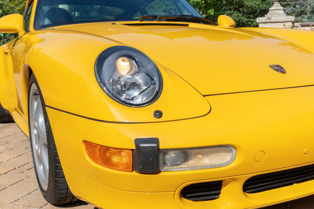 1996 Porsche 993 Carrera 4S - Image 25 of 31