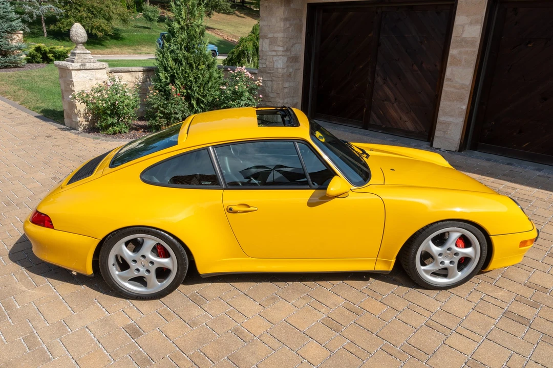 1996 Porsche 993 Carrera 4S - Image 11 of 31