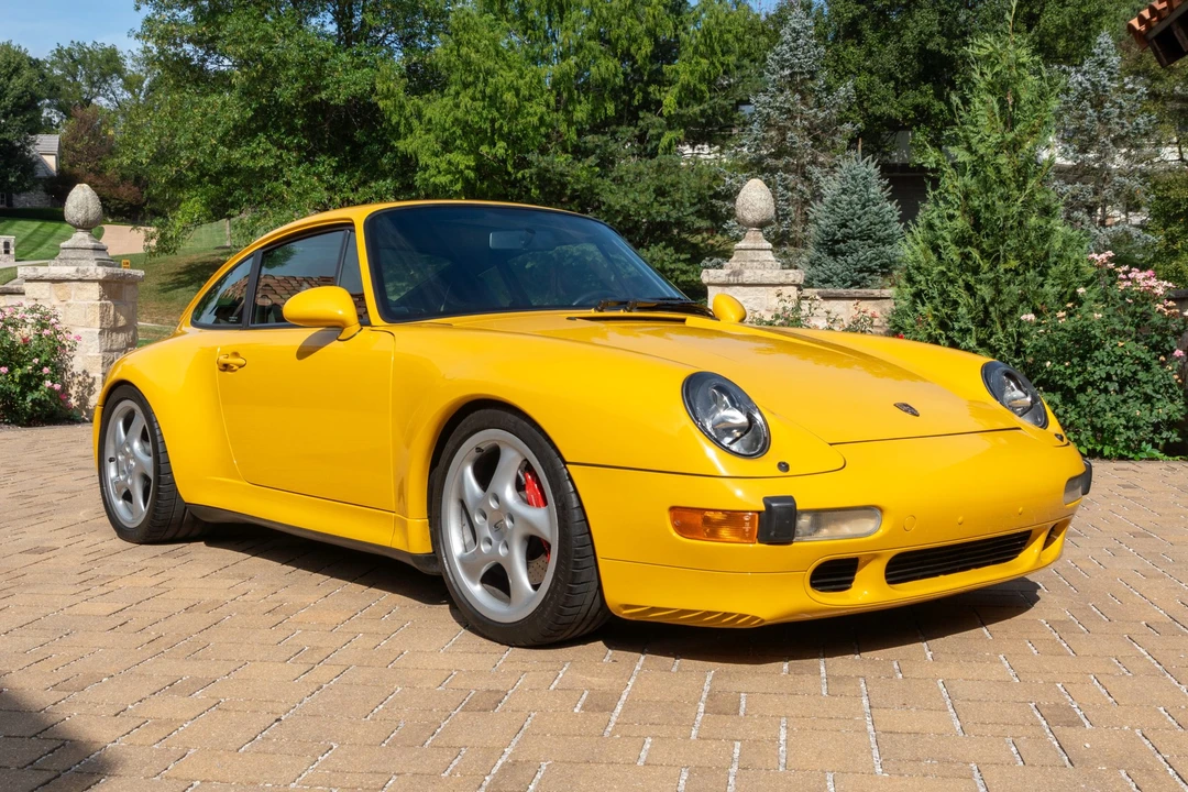 1996 Porsche 993 Carrera 4S - Image 1 of 31