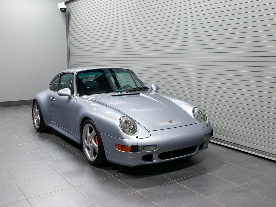 1996 Porsche 993 Carrera 4S - Image 11 of 31