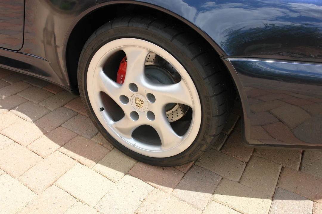 1996 Porsche 993 Carrera 4S - Image 24 of 31