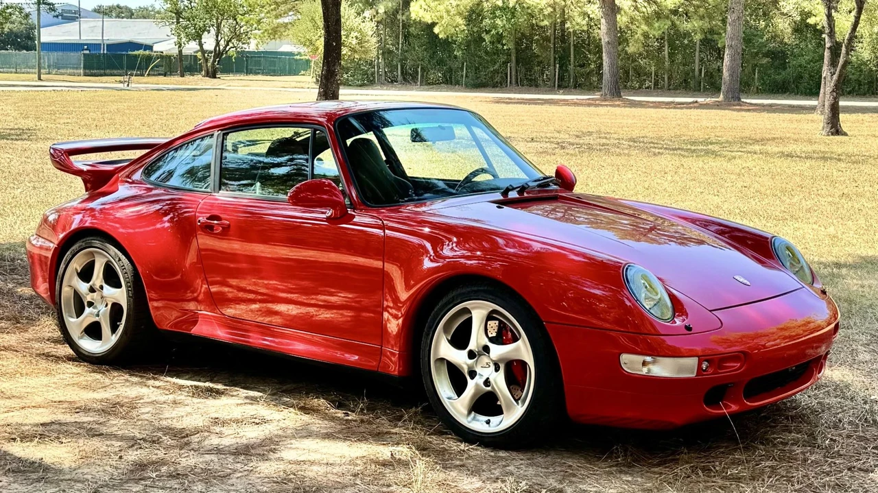 1996 Porsche 993 Carrera 4S - Image 17 of 31