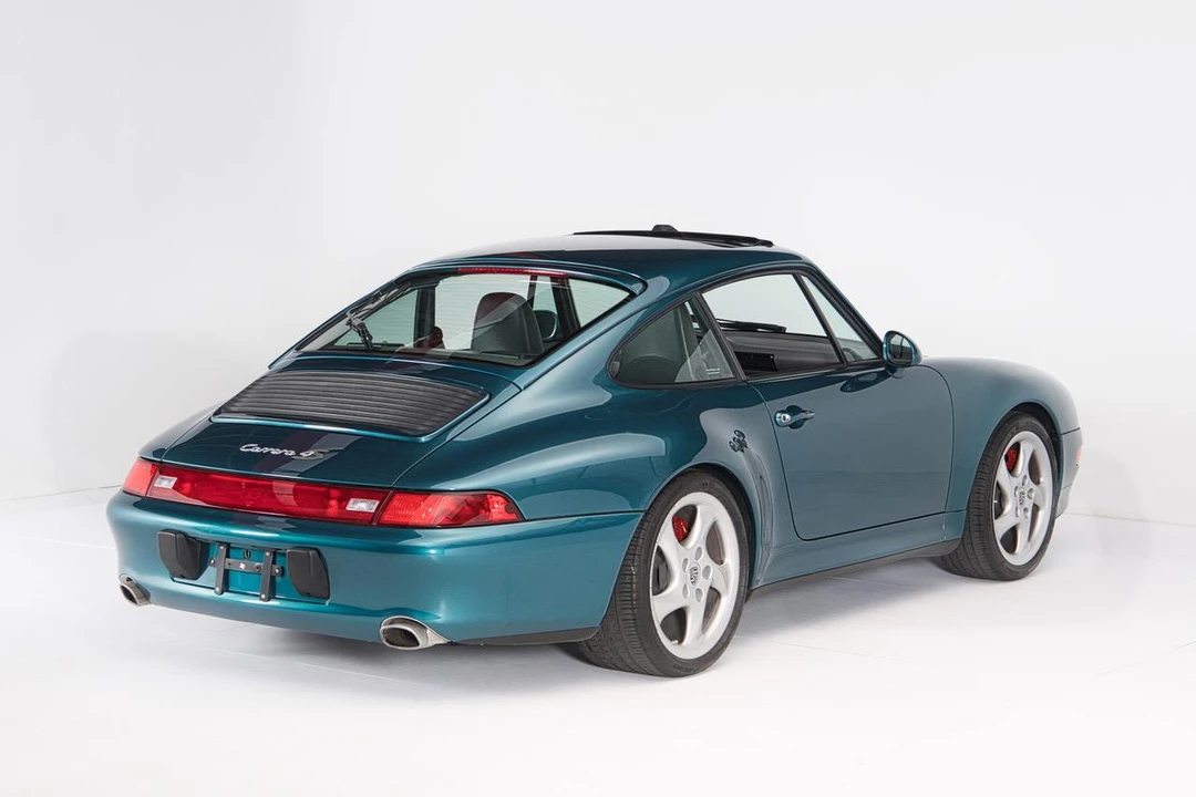 1996 Porsche 993 Carrera 4S - Image 12 of 31