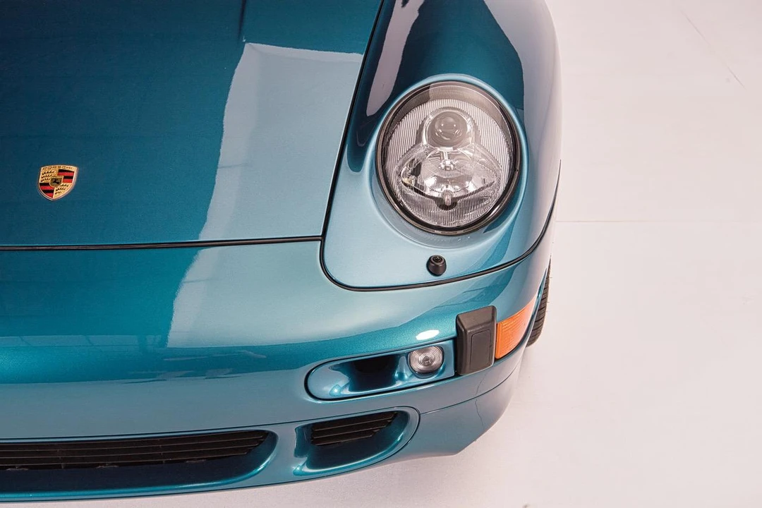 1996 Porsche 993 Carrera 4S - Image 24 of 31