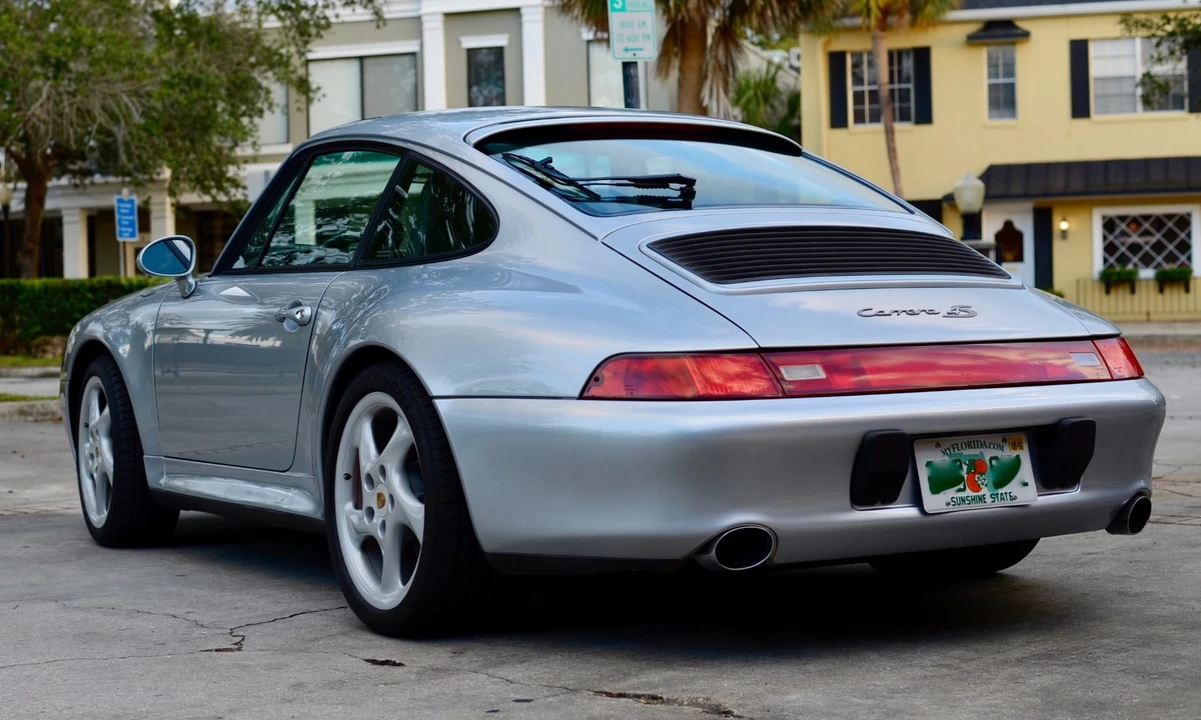 1996 Porsche 993 Carrera 4S - Image 19 of 31