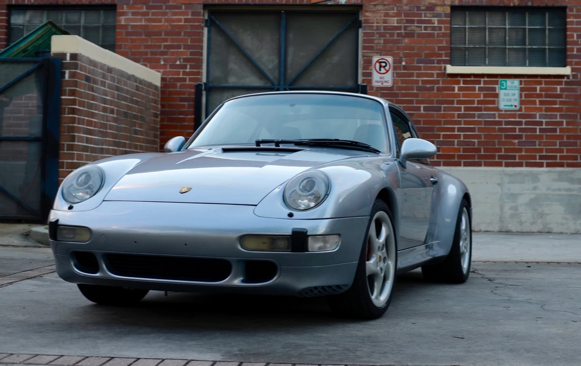 1996 Porsche 993 Carrera 4S - Image 9 of 31