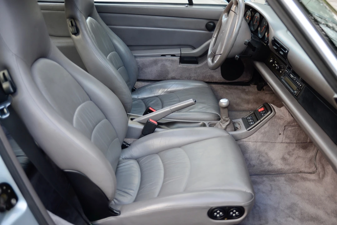 1996 Porsche 993 Carrera 4S - Image 26 of 31