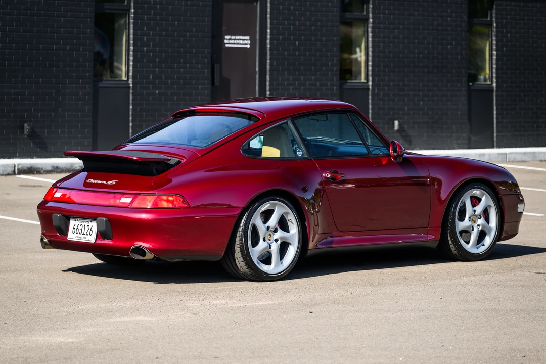 1996 Porsche 993 Carrera 4S - Image 13 of 31