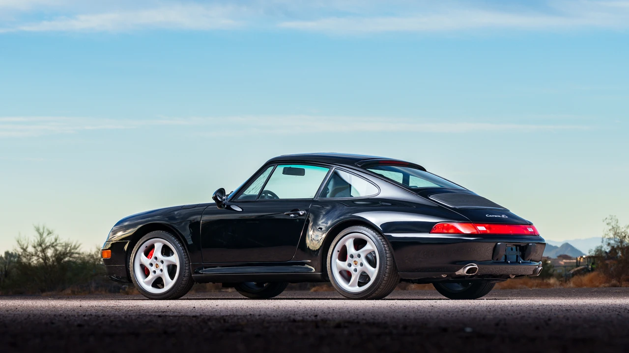 1996 Porsche 993 Carrera 4S - Image 25 of 31