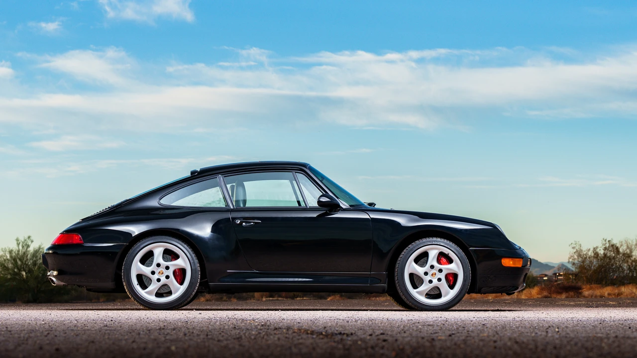 1996 Porsche 993 Carrera 4S - Image 14 of 31