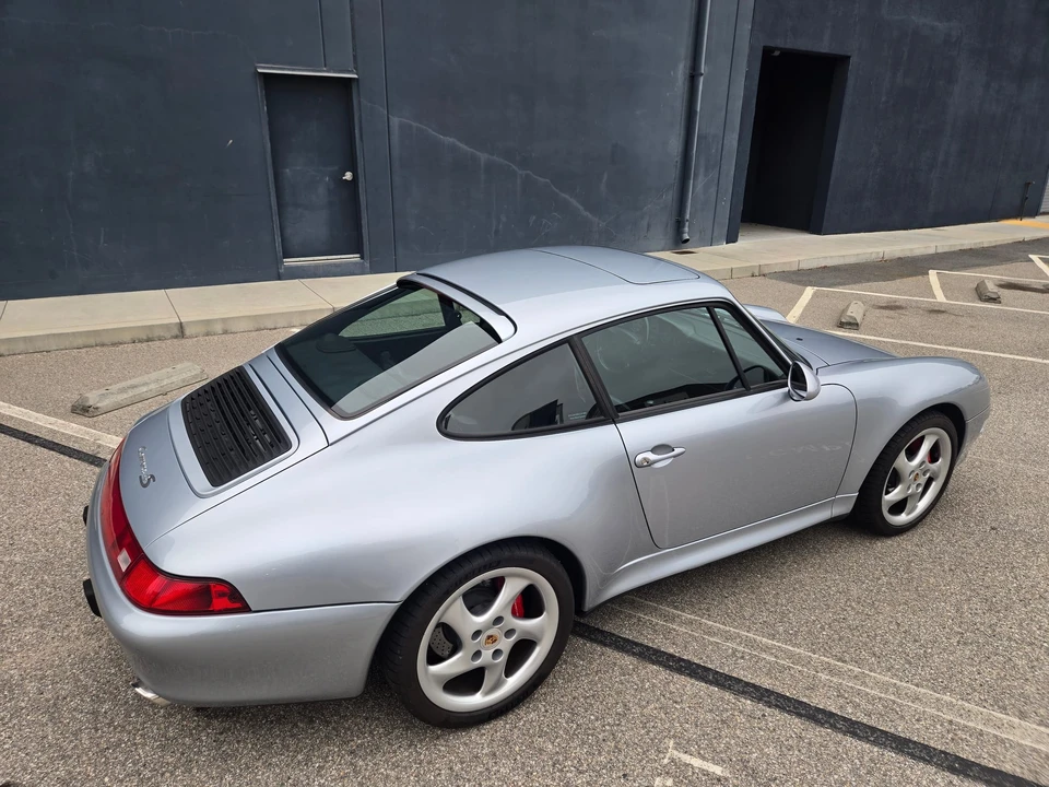 1996 Porsche 993 Carrera 4S - Image 23 of 31