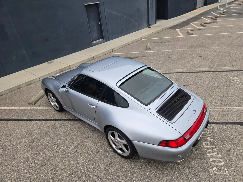 1996 Porsche 993 Carrera 4S - Image 15 of 31