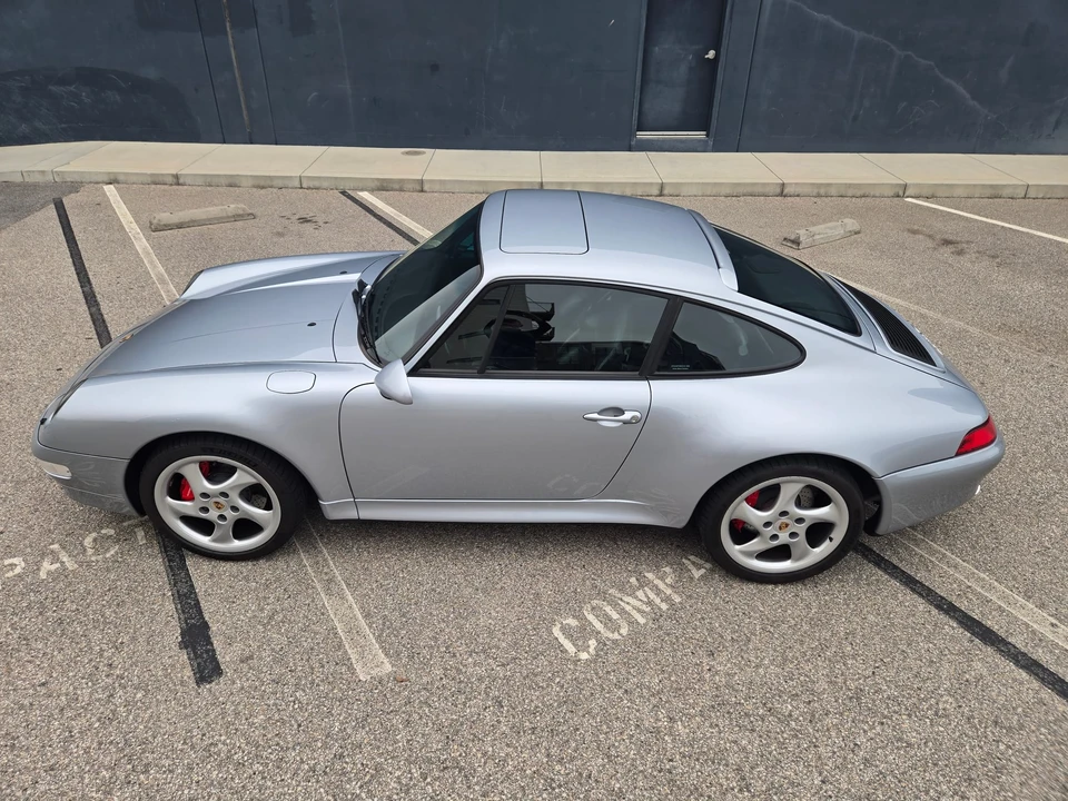 1996 Porsche 993 Carrera 4S - Image 11 of 31