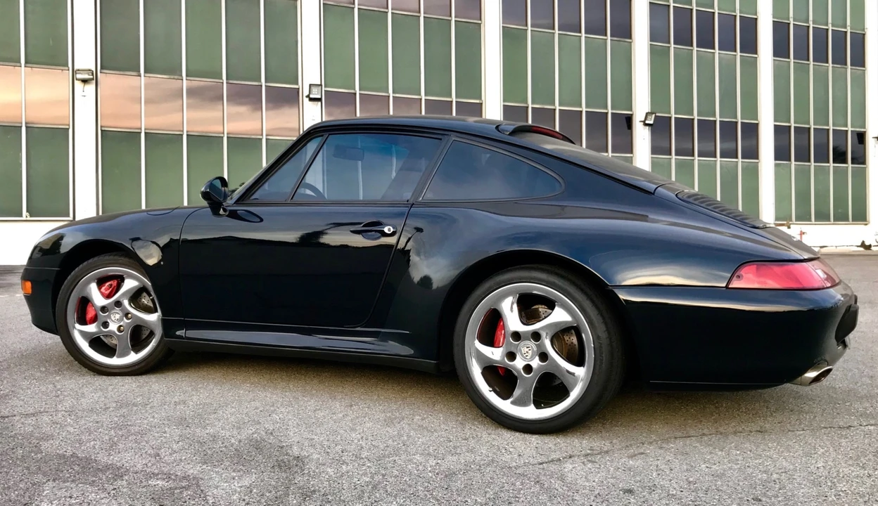 1996 Porsche 993 Carrera 4S - Image 8 of 31