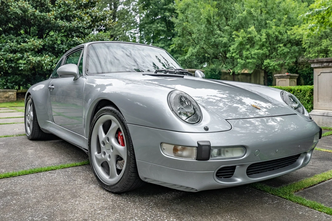 1996 Porsche 993 Carrera 4S - Image 9 of 31