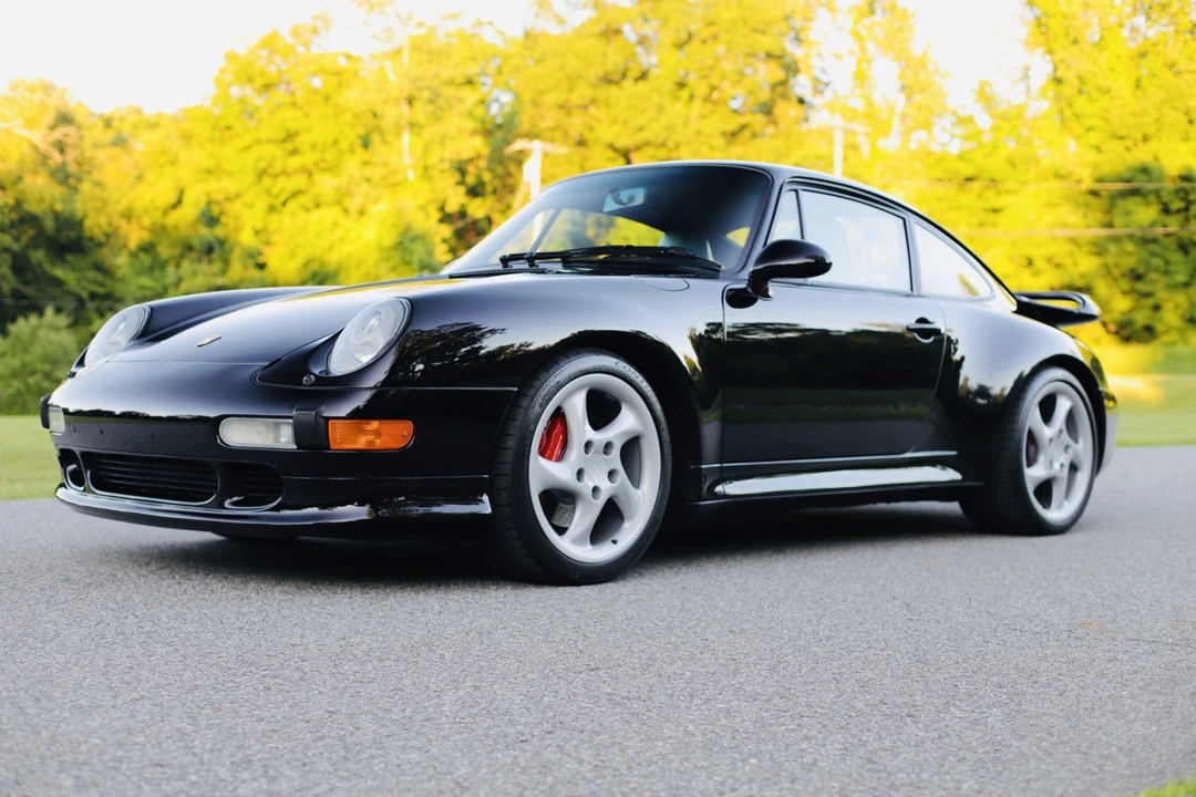1996 Porsche 993 Carrera 4S - Image 2 of 31