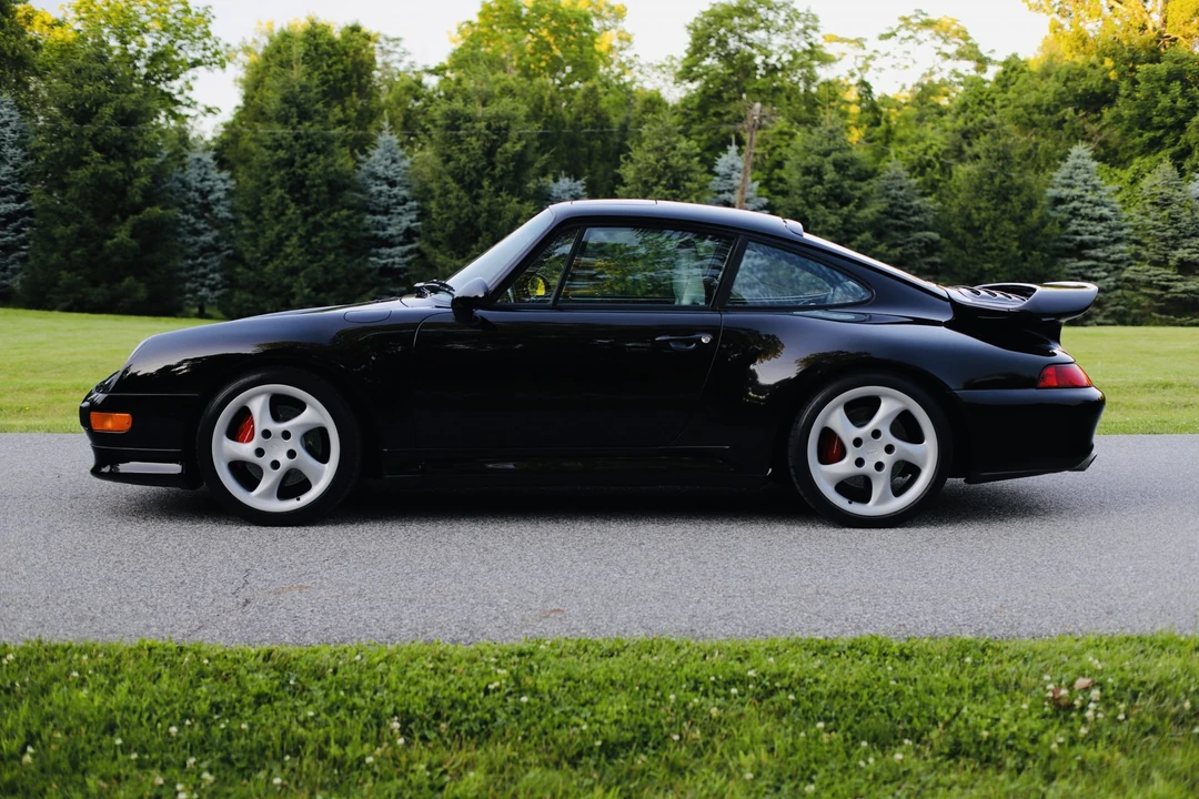 1996 Porsche 993 Carrera 4S - Image 24 of 31
