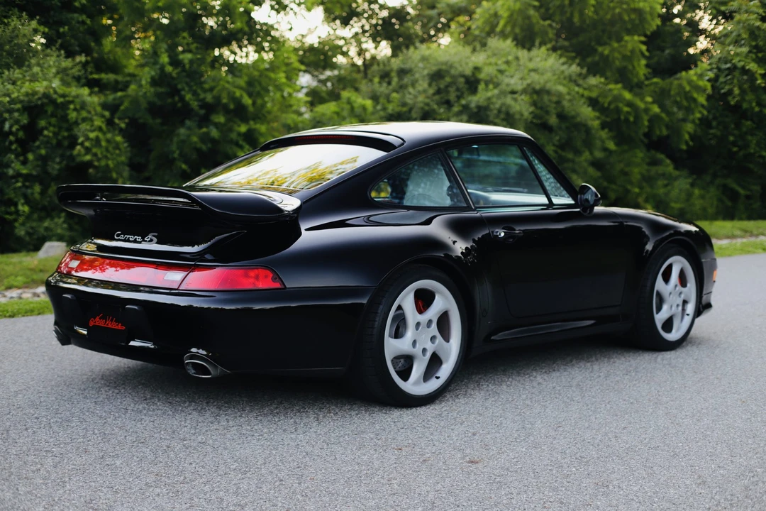 1996 Porsche 993 Carrera 4S - Image 15 of 31