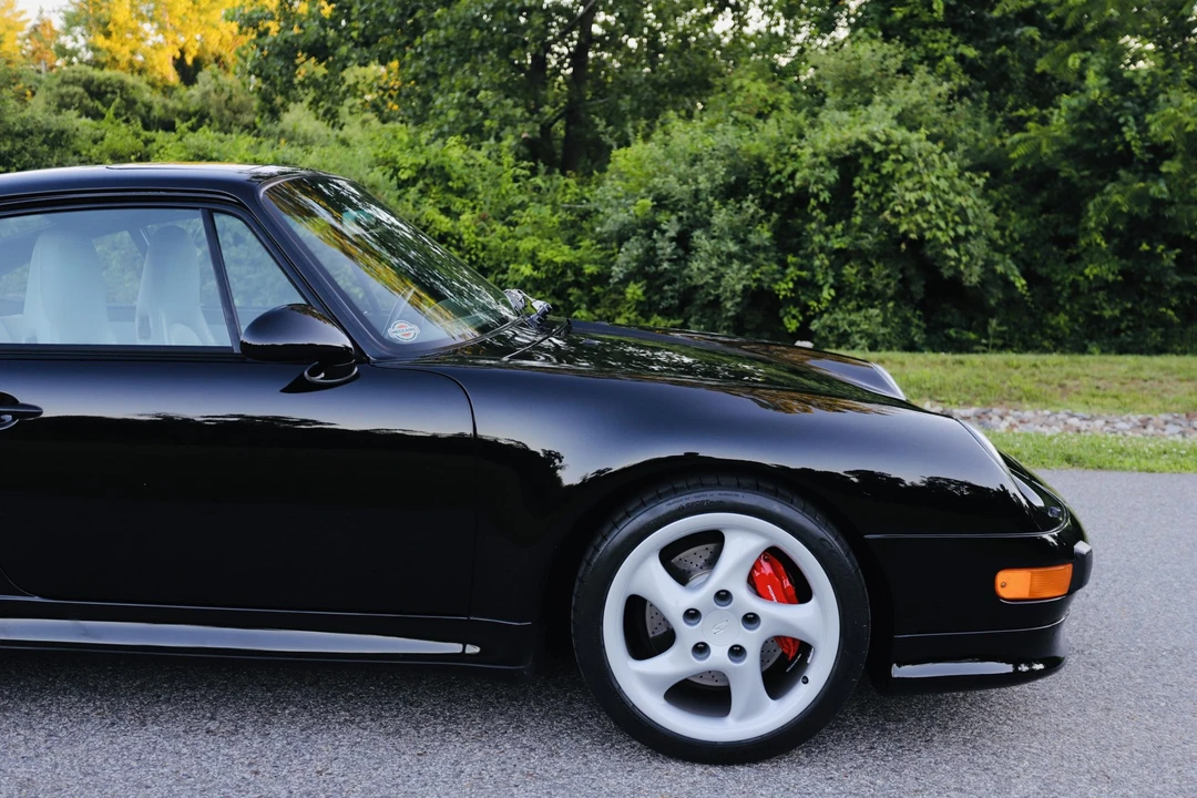 1996 Porsche 993 Carrera 4S - Image 29 of 31