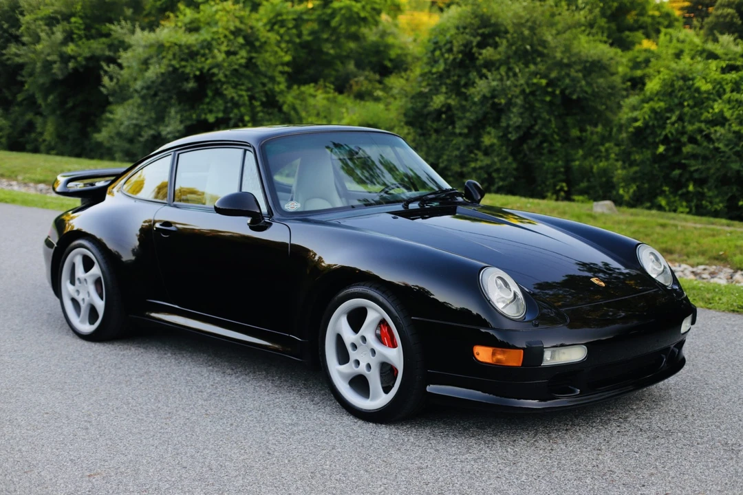 1996 Porsche 993 Carrera 4S - Image 1 of 31
