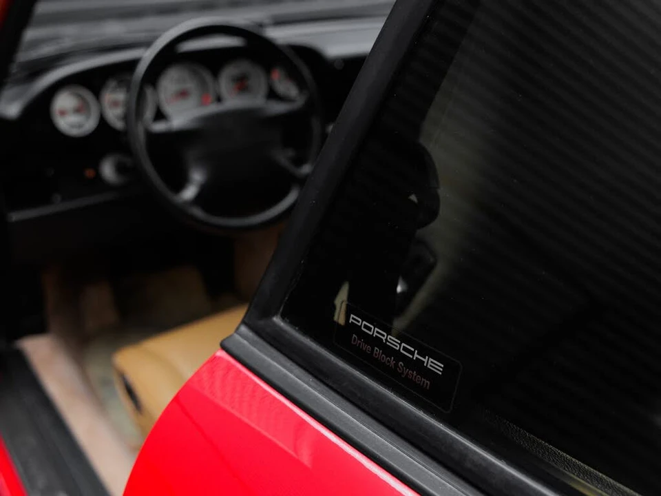 1996 Porsche 993 Carrera 4S - Image 14 of 31