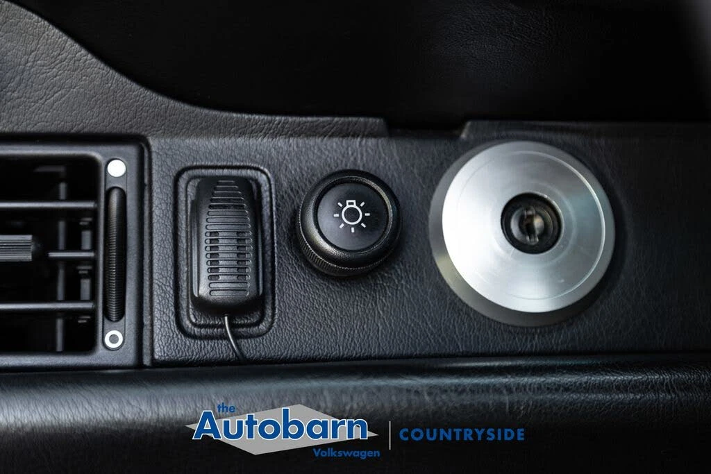 1996 Porsche 993 Carrera 4S - Image 28 of 31