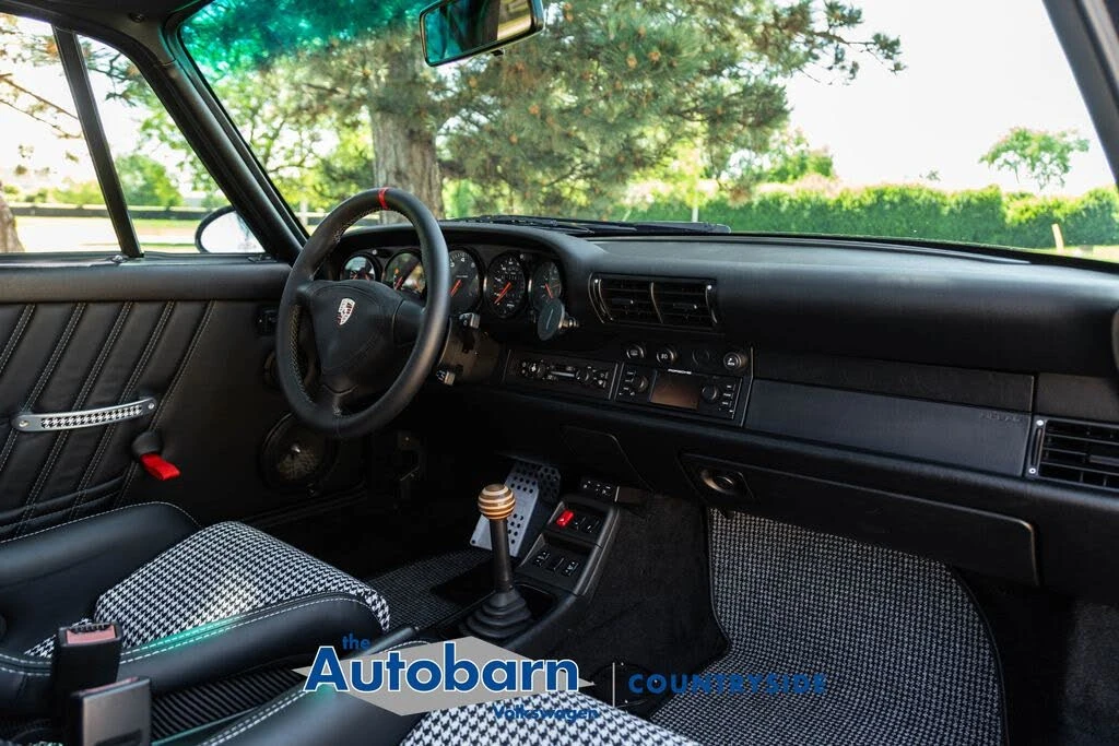 1996 Porsche 993 Carrera 4S - Image 17 of 31