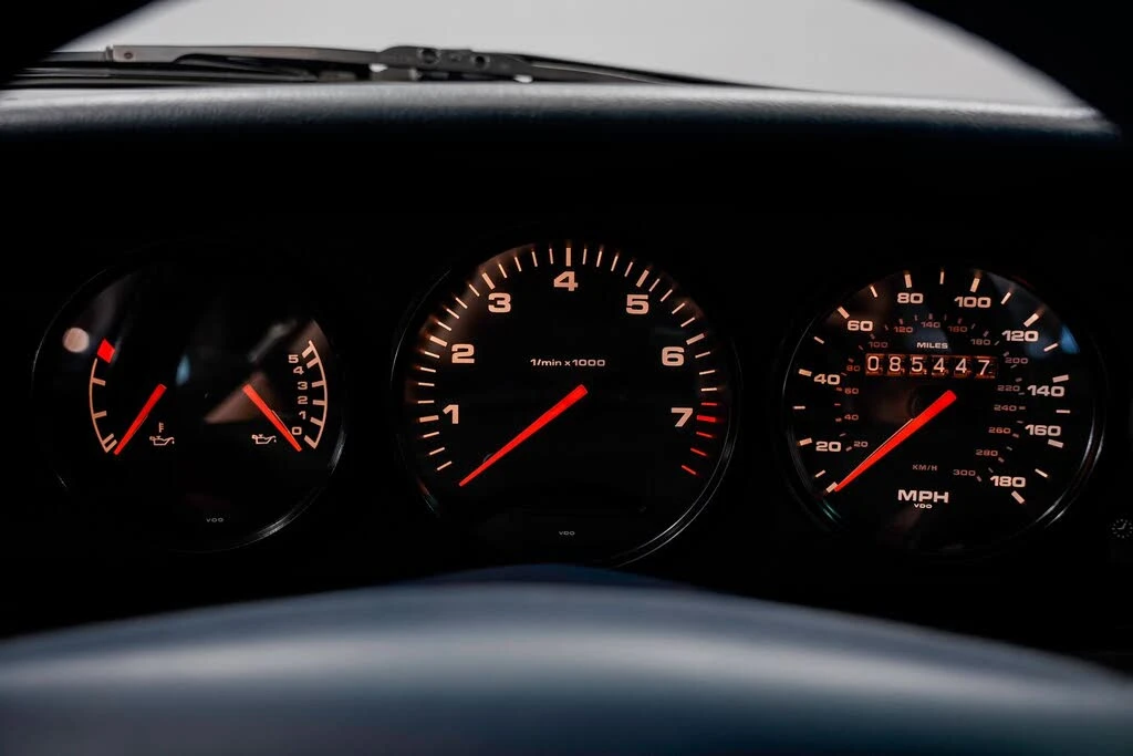 1996 Porsche 993 Carrera 4S - Image 12 of 31