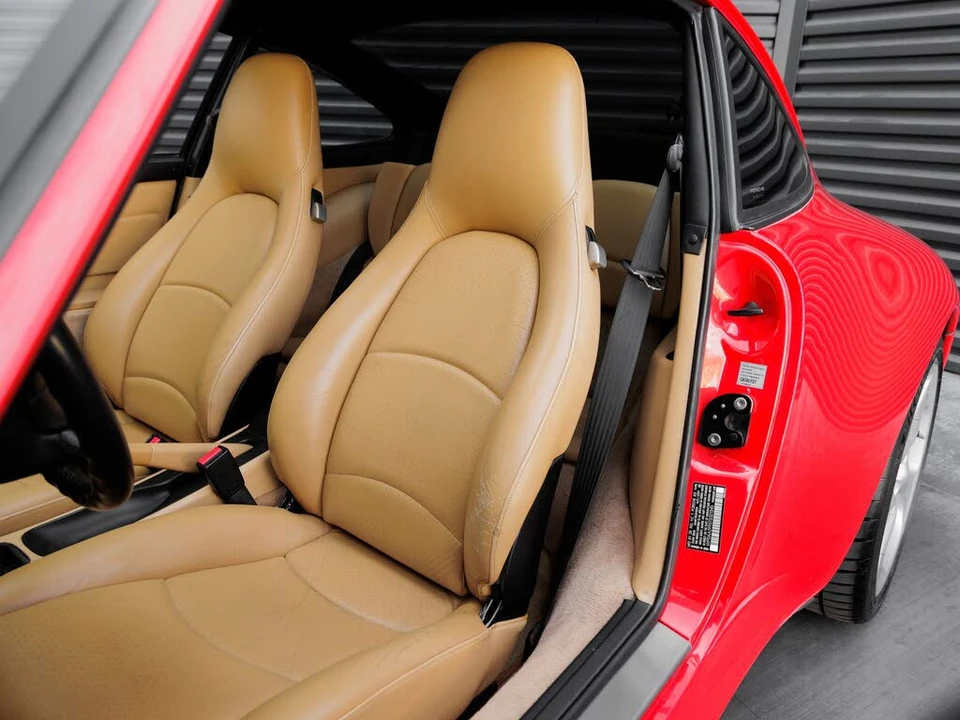 1996 Porsche 993 Carrera 4S - Image 5 of 31