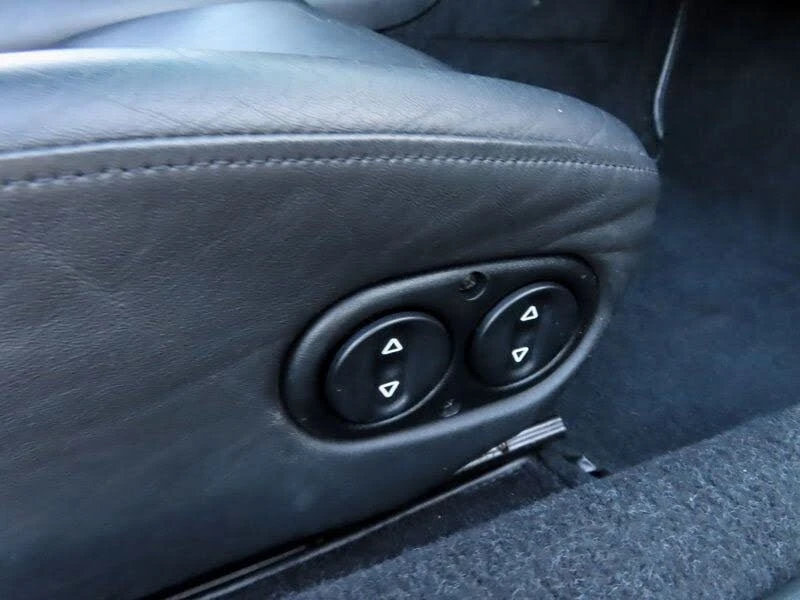 1996 Porsche 993 Carrera 4S - Image 27 of 31