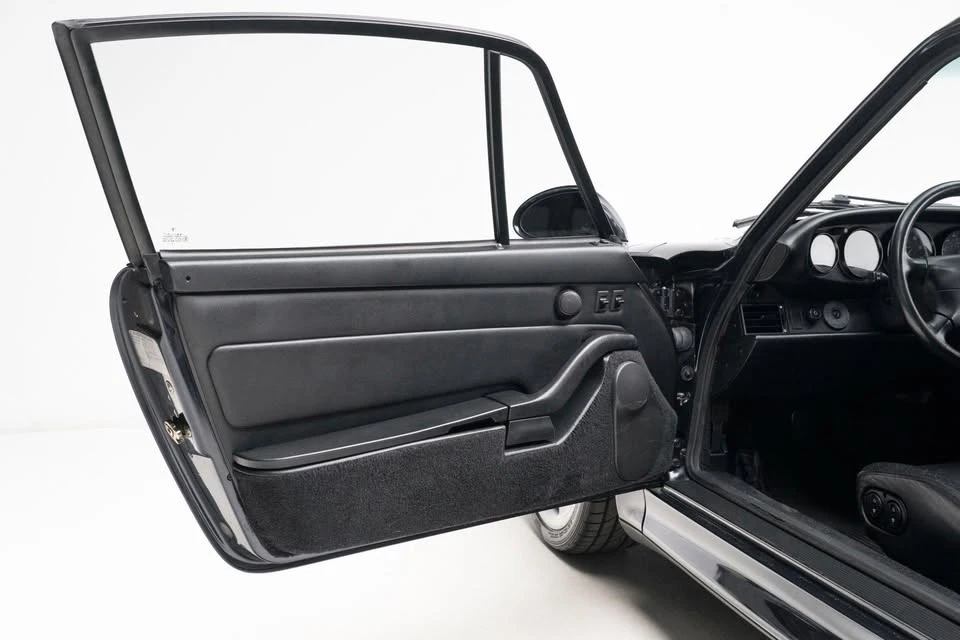 1996 Porsche 993 Carrera 4S - Image 6 of 14