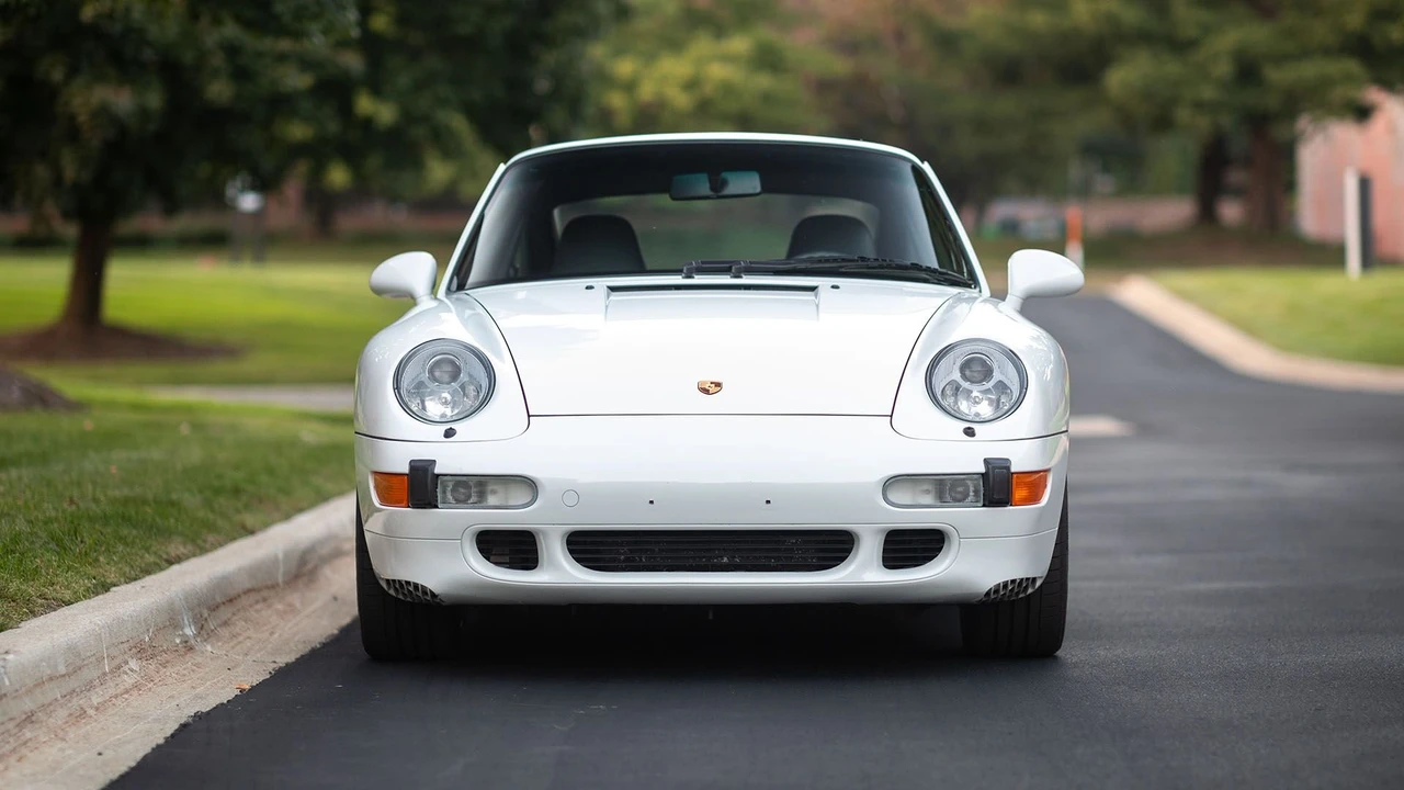 1996 Porsche 993 Carrera 4S - Image 2 of 31