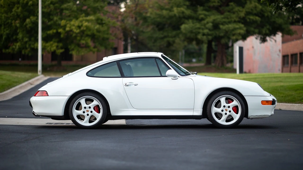 1996 Porsche 993 Carrera 4S - Image 3 of 31
