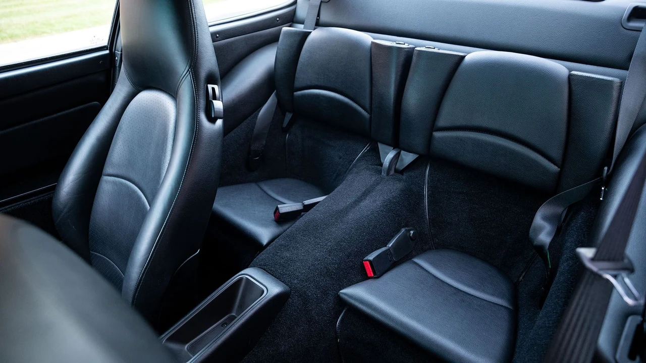 1996 Porsche 993 Carrera 4S - Image 7 of 31