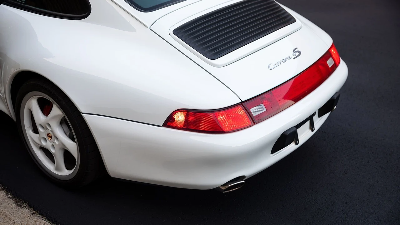 1996 Porsche 993 Carrera 4S - Image 28 of 31