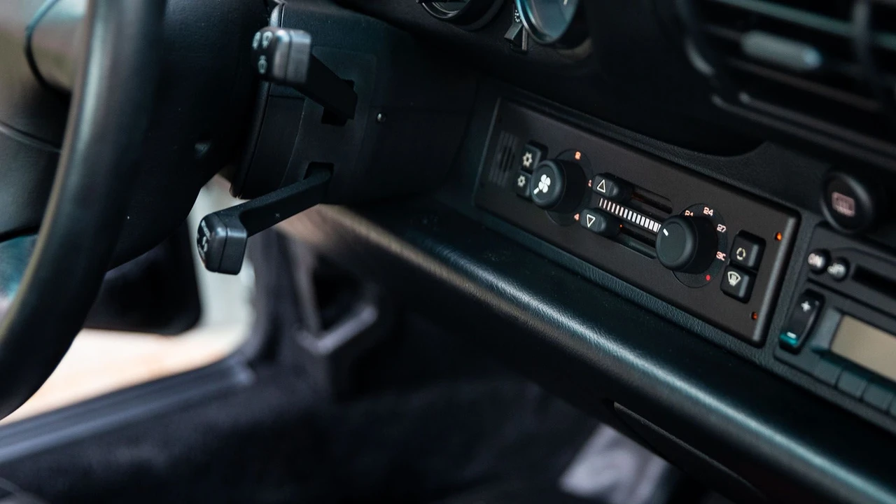 1996 Porsche 993 Carrera 4S - Image 31 of 31