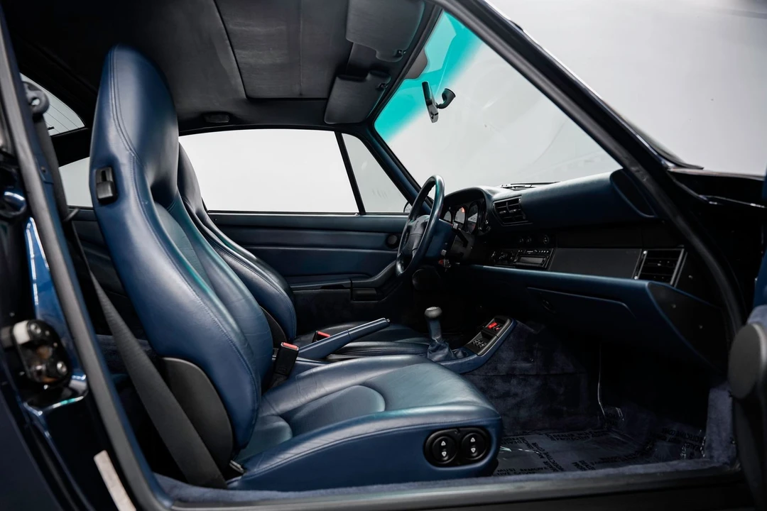 1996 Porsche 993 Carrera 4S - Image 29 of 31