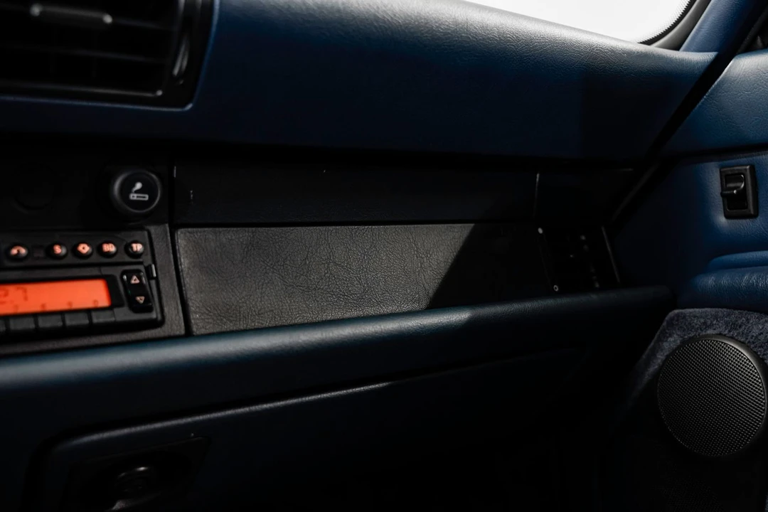 1996 Porsche 993 Carrera 4S - Image 16 of 31