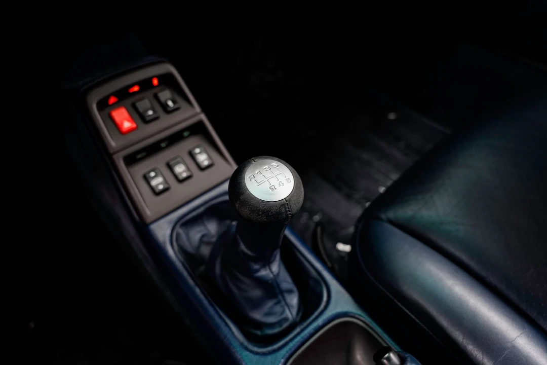 1996 Porsche 993 Carrera 4S - Image 18 of 31