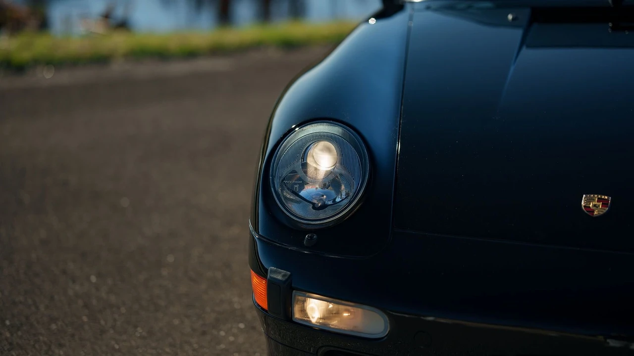1996 Porsche 993 Carrera 4S - Image 31 of 31