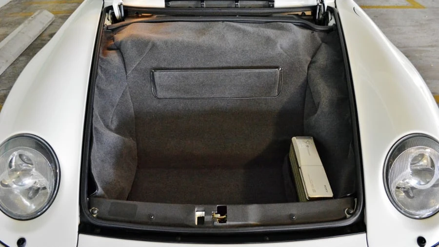 1996 Porsche 993 Carrera 4S - Image 6 of 12