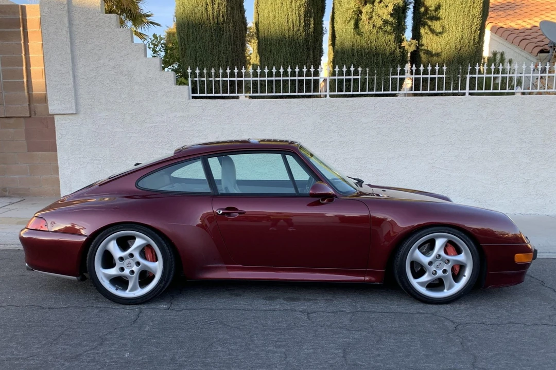1996 Porsche 993 Carrera 4S - Image 6 of 31