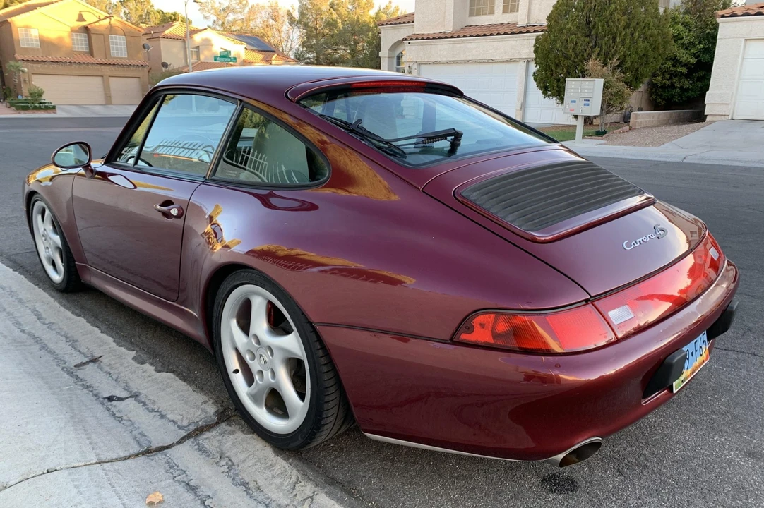 1996 Porsche 993 Carrera 4S - Image 4 of 31