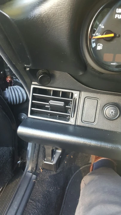 1996 Porsche 993 Carrera - Image 28 of 31
