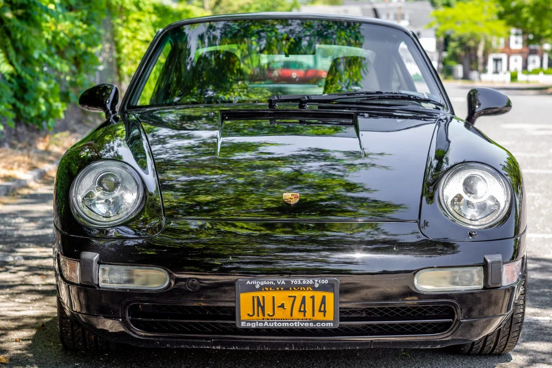 1996 Porsche 993 Carrera - Image 9 of 31