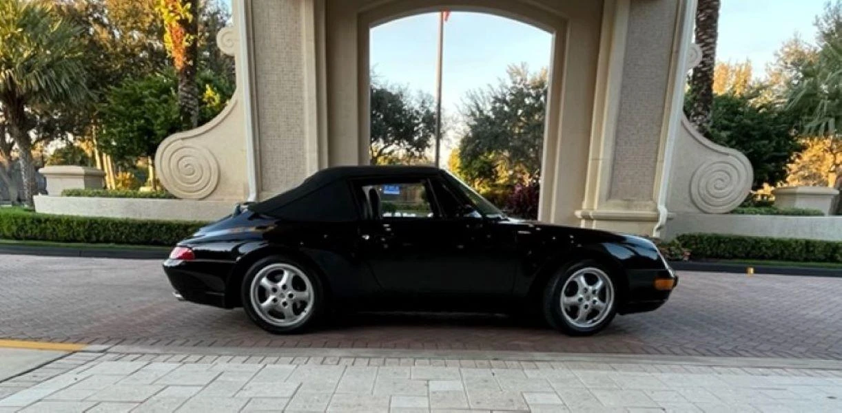 1996 Porsche 993 Carrera - Image 10 of 31