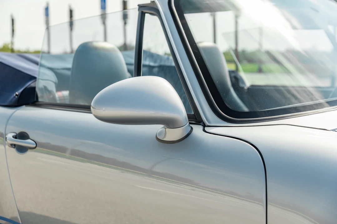 1996 Porsche 993 Carrera - Image 27 of 31
